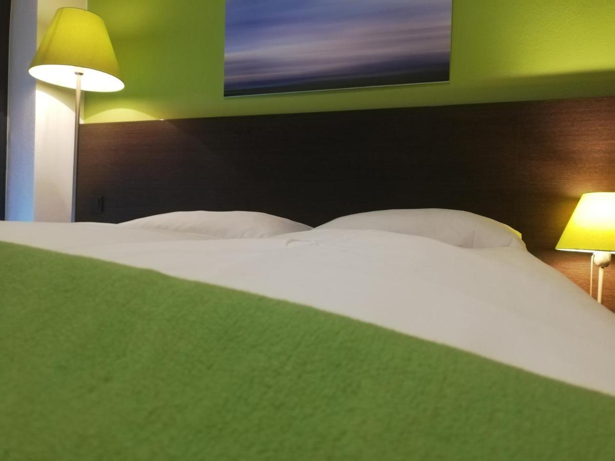 Kh Hotel Mit Restaurant Geisenfeld Zewnętrze zdjęcie